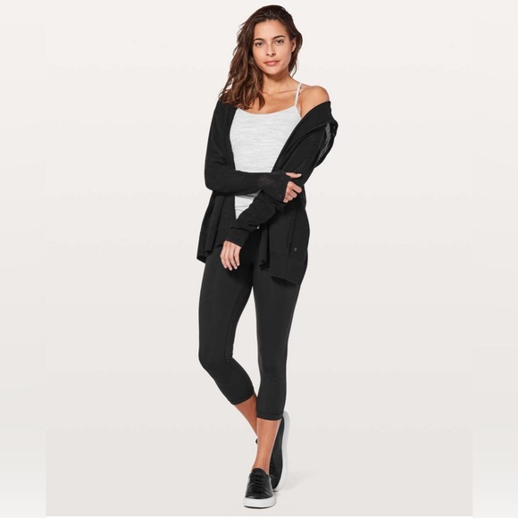 Lululemon Still Movement Wrap - Black - Picture 2 of 4